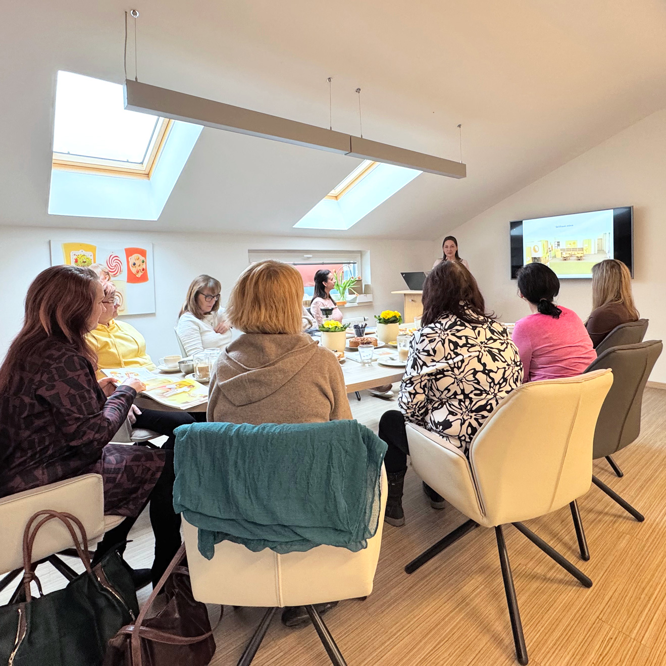 Setkání ředitelek MŠ v Lokki – únor 2026 – interiér školky Odborná přednáška a networking v Lokki - vybavení školky